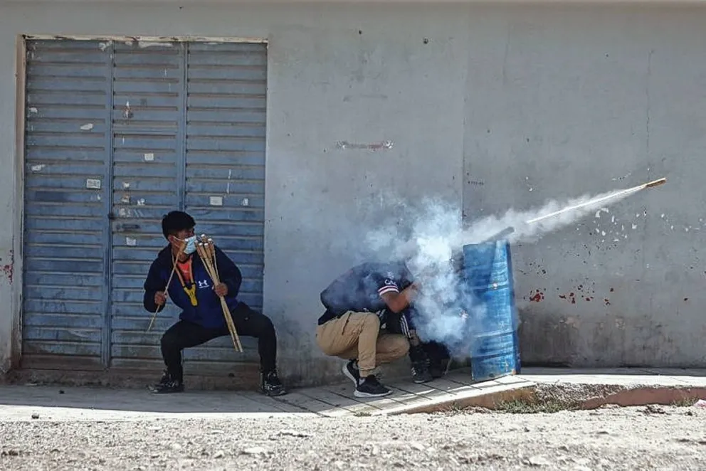 El sur minero de Perú se alista para una lucha "indefinida" tras nuevas muertes en protesta