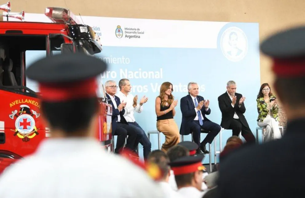 Alberto Fernández lanzó el Seguro Nacional de Bomberos Voluntarios