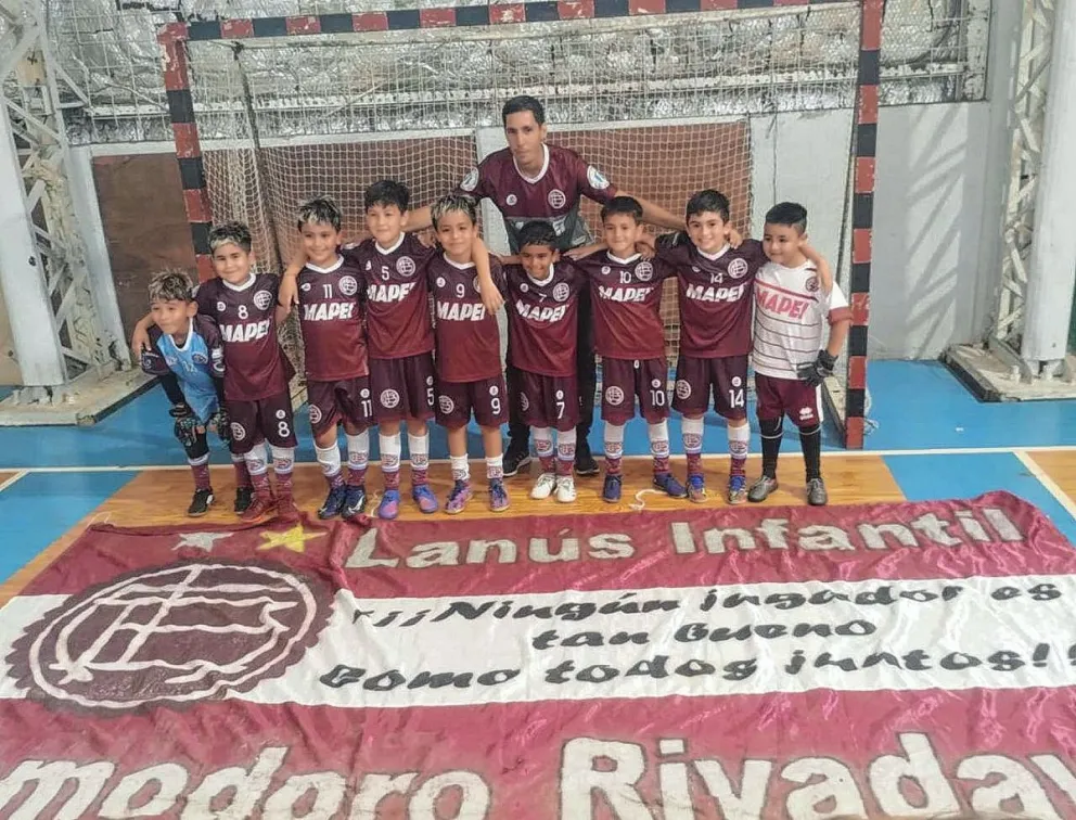 Futsal promocional: Lanús, campeón por duplicado