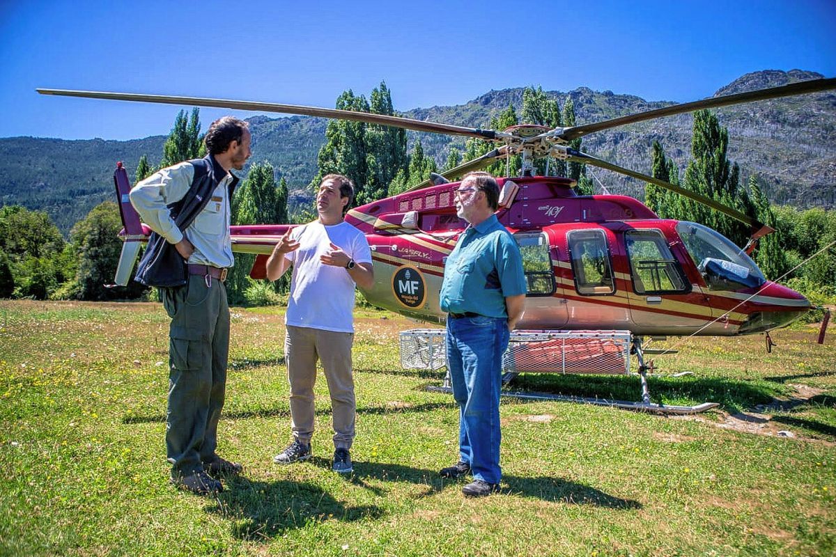 Luque visitó Lago Puelo y ponderó a quienes trabajan para cuidar las áreas naturales