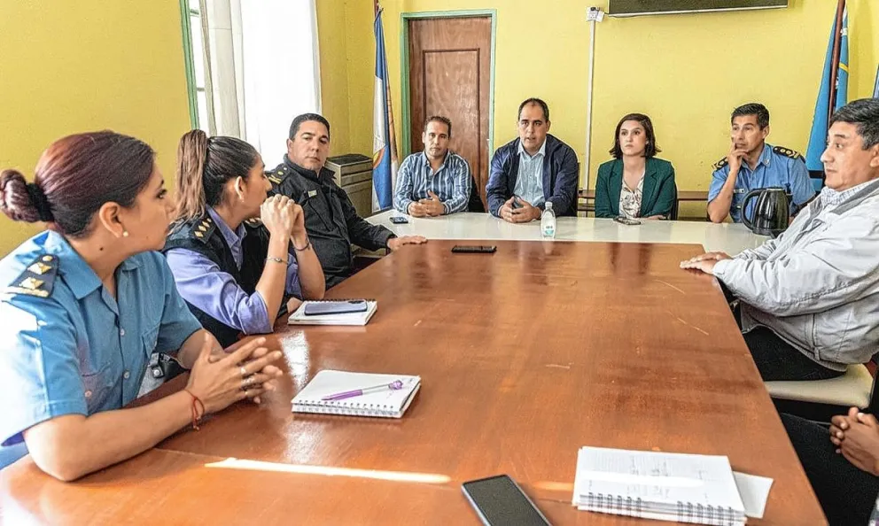 El Municipio fortalece el trabajo articulado con Policía en materia de políticas de género