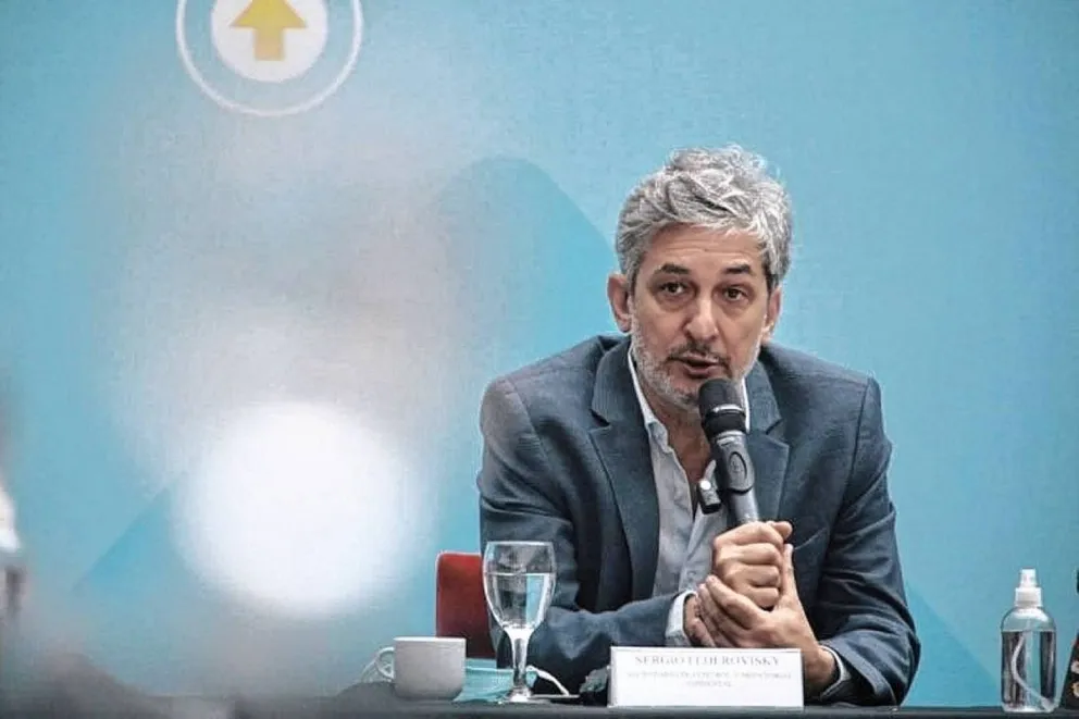 Incendio en El Hoyo: Federovisky admitió que "sería apresurado" decir que está controlado