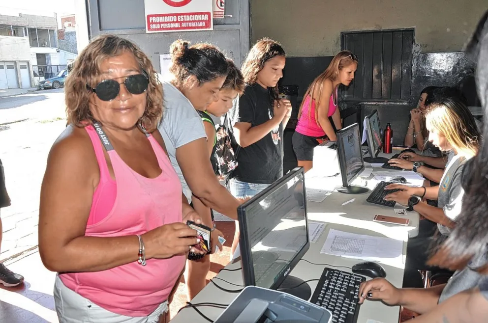 Gran convocatoria de atletas en el primer día de inscripción