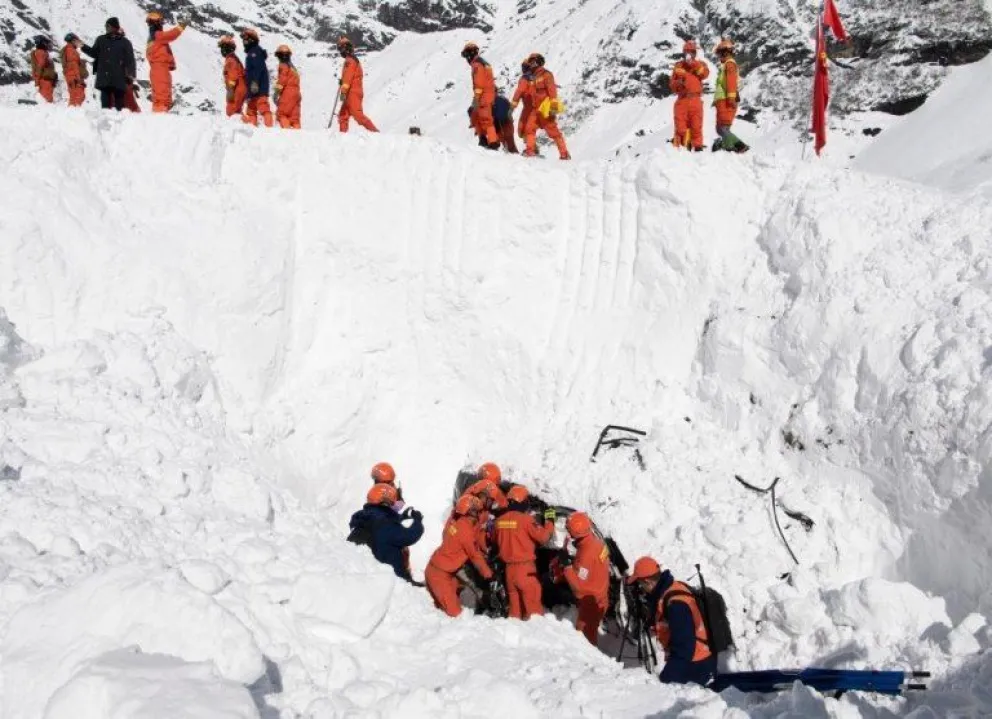 Al menos 28 personas murieron por una avalancha en el Tíbet