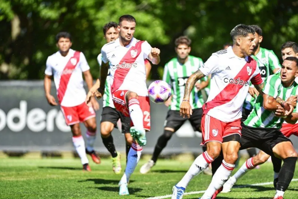 River venció a Racing de Uruguay en su último amistoso de la pretemporada