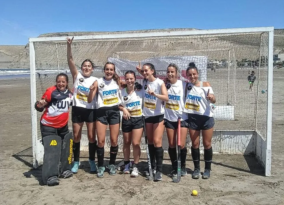 Hockey: Finalizó la XV edición del “Torneo Playas” de Náutico