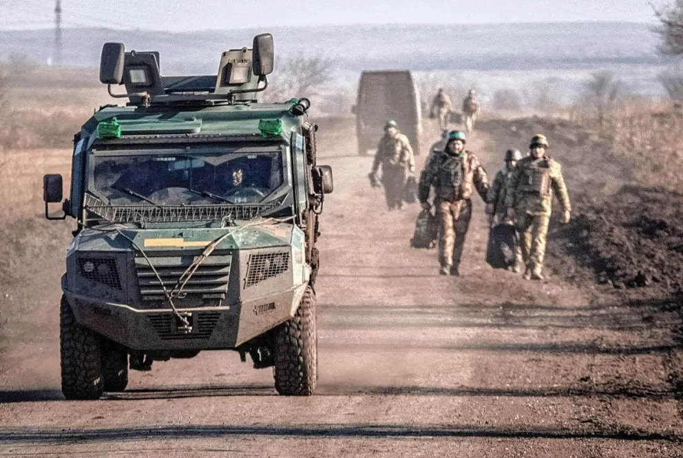 Nuevos bombardeos rusos sobre Ucrania dejan heridos y destrozos en el este del país