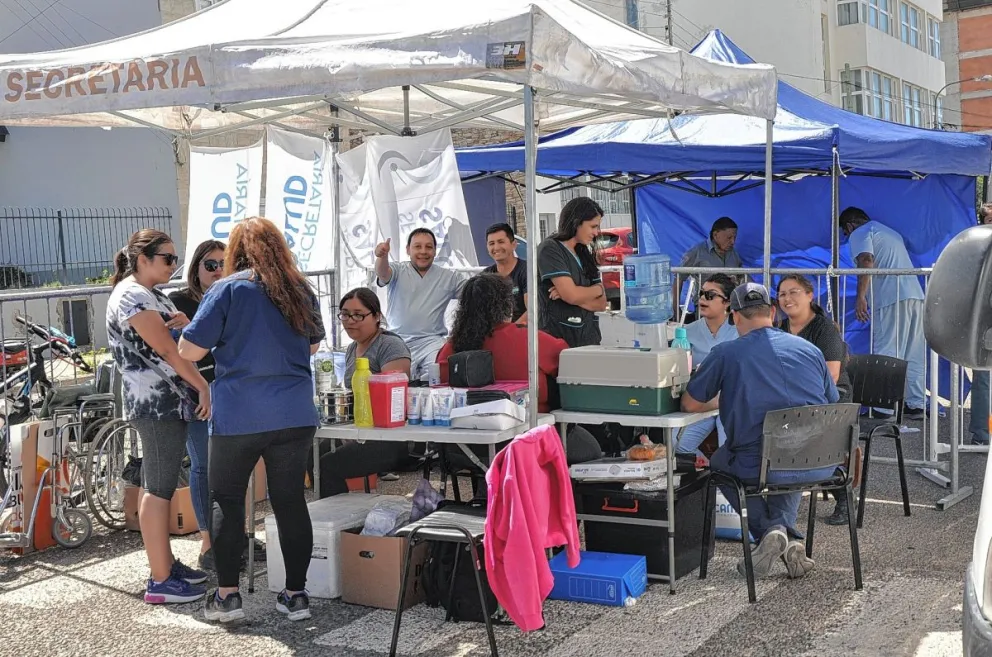 La Secretaría de Salud estuvo presente en la Corrida de Crónica brindando asistencia