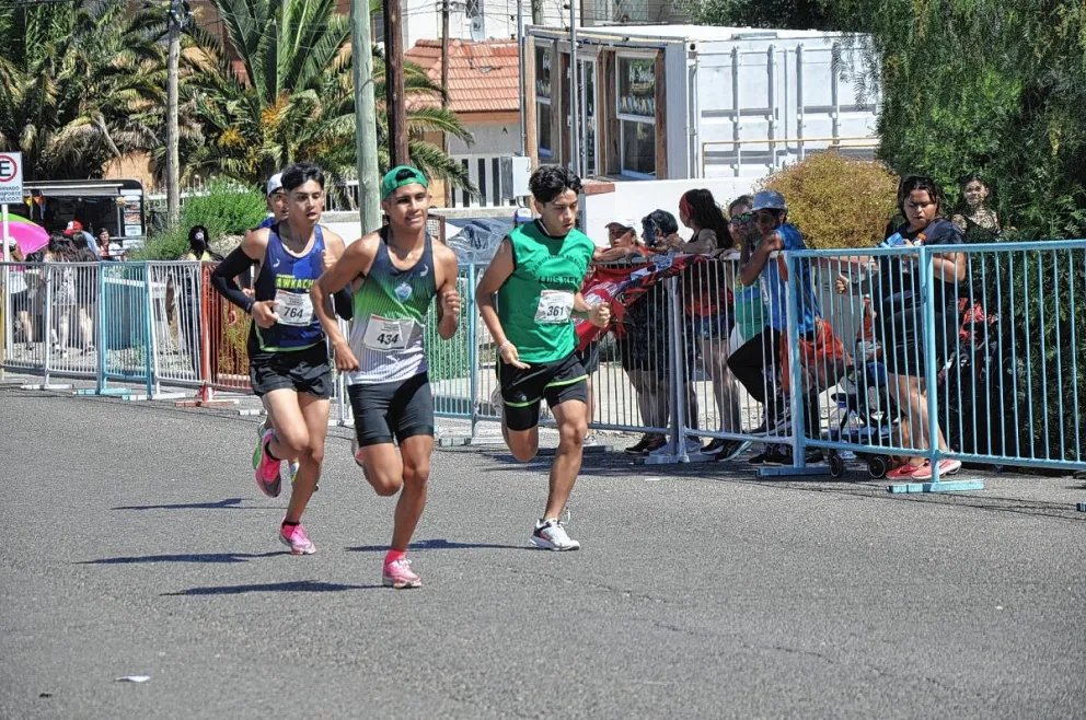 Los Menores a toda velocidad