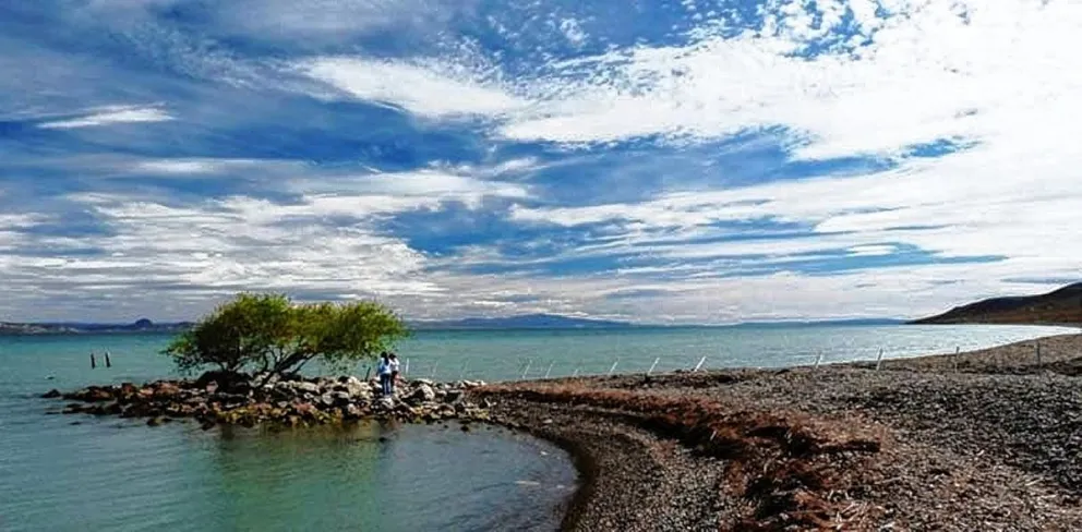 Por turbiedad en el lago Musters detuvieron el bombeo del acueducto