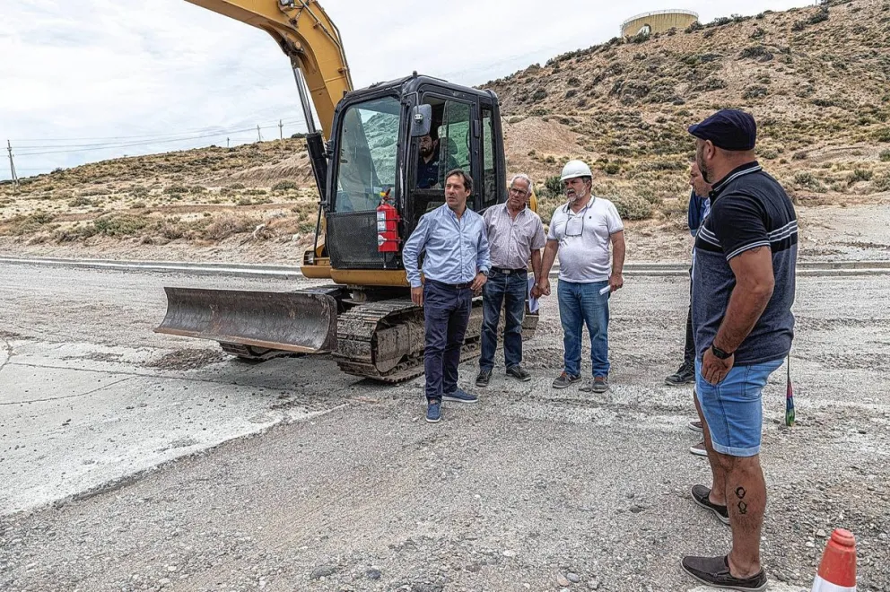 Luque continúa recorriendo obras en distintos barrios de la ciudad