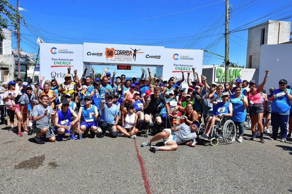 Los atletas con discapacidad le dieron vida a la Corrida de Crónica