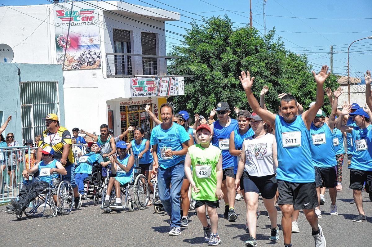 Los atletas Especiales brindaron una fiesta