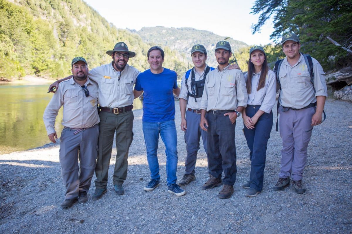 Luque recorrió el Parque Nacional Los Alerces y mantuvo una jornada de trabajo con su intendente