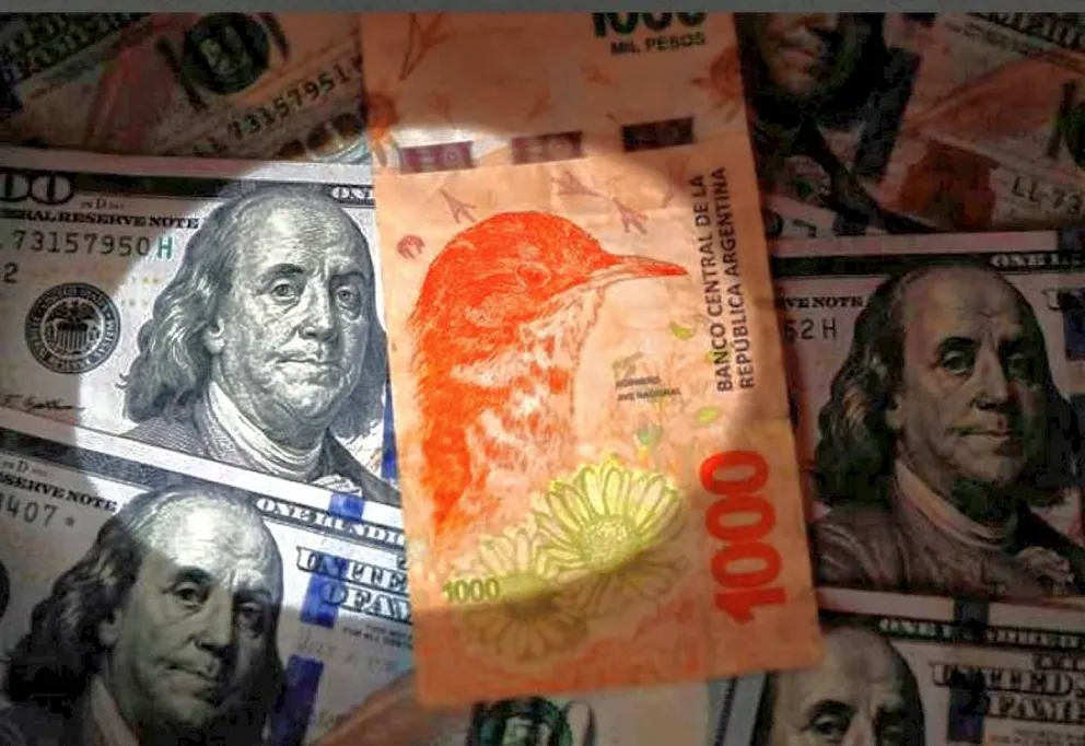 Tributaristas sugieren elevar a $200.000 el techo para operar con efectivo de la Ley Antievasión