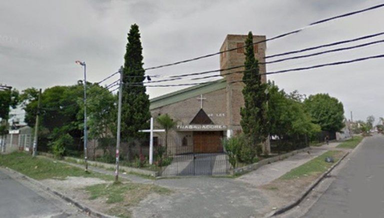 Un párroco de una iglesia bonaerense impidió un femicidio en plena misa