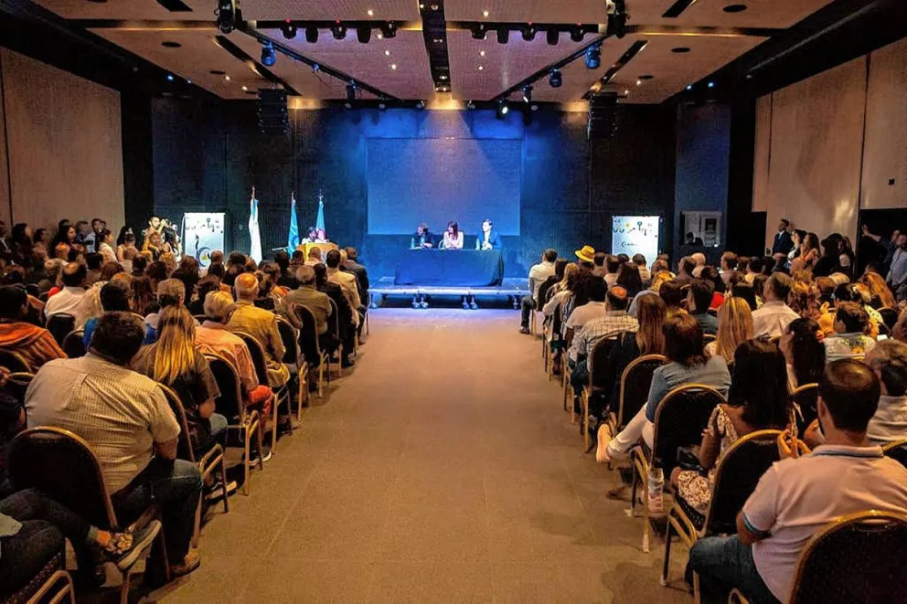En un acto sentido y con un salón repleto, la SCPL celebró sus 90 años