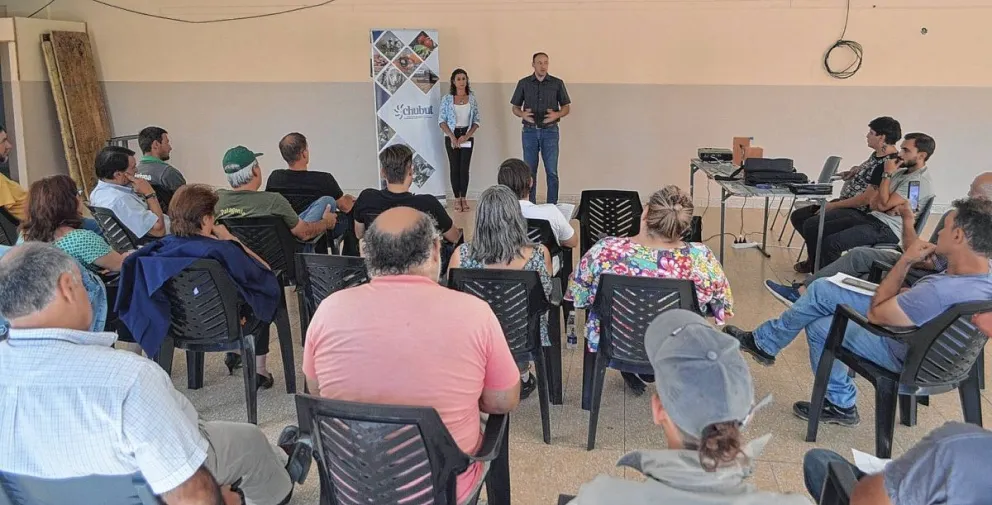 El Gobierno provincial difunde línea de financiamiento para mejorar sistemas de riego en Chubut