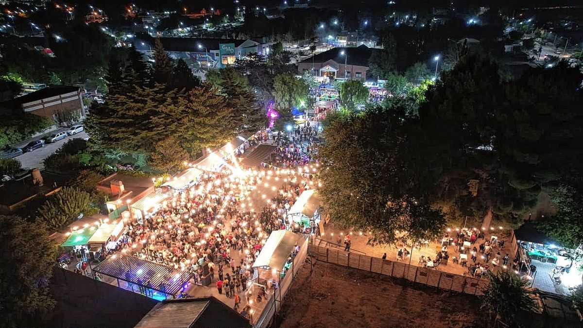 Dolavon a pleno con el Carnaval de la Familia