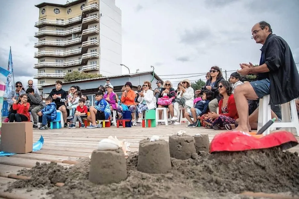 “El corazón de la sirena” se presentó en la costa radatillense