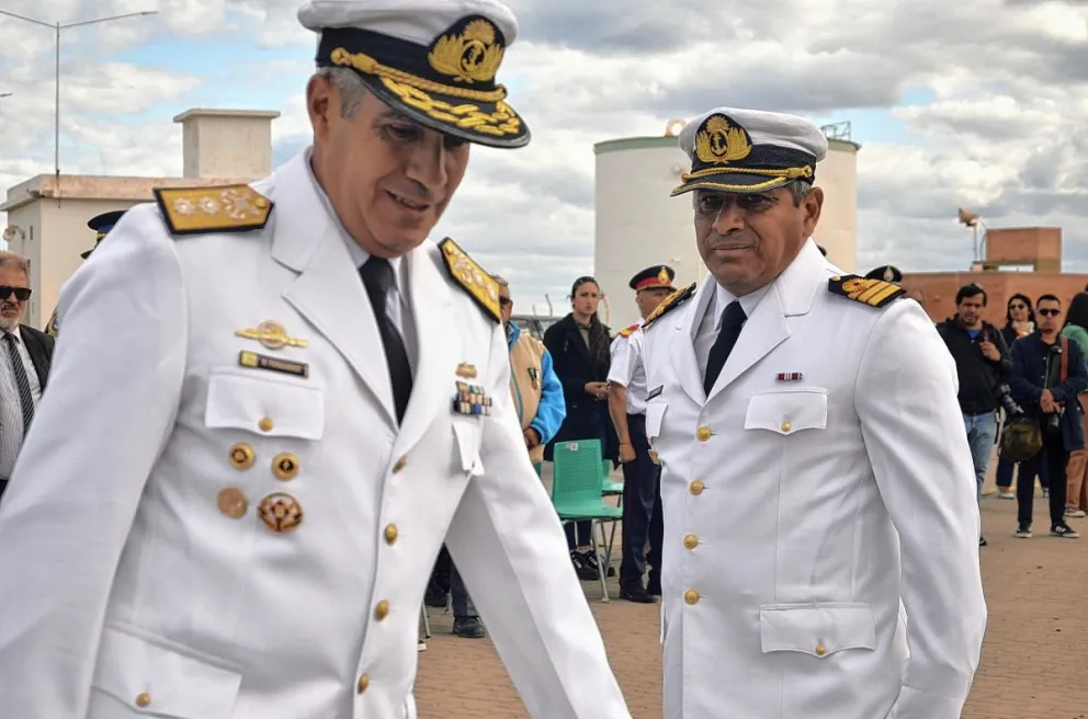 El capitán de fragata Carlos Alberto Pérez es el nuevo jefe del Destacamento Naval de Comodoro