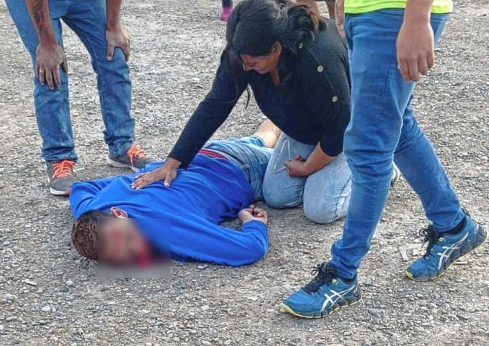 A un joven le dieron un tiro en la cabeza en las Mil Viviendas de Trelew y anoche agonizaba en el hospital