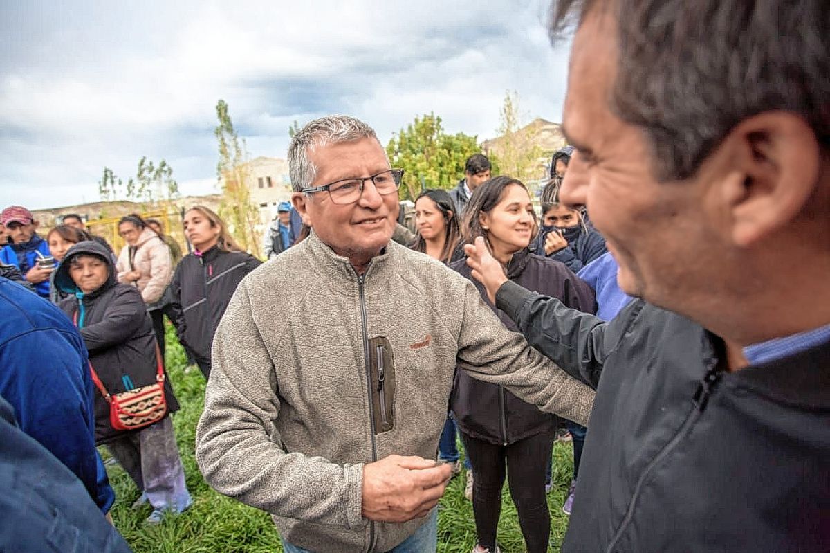 Luque en Bella Vista Norte: “Estamos tratando de ordenar el barrio con un Gobierno nacional que nos da herramientas y recursos económicos para hacer las obras”