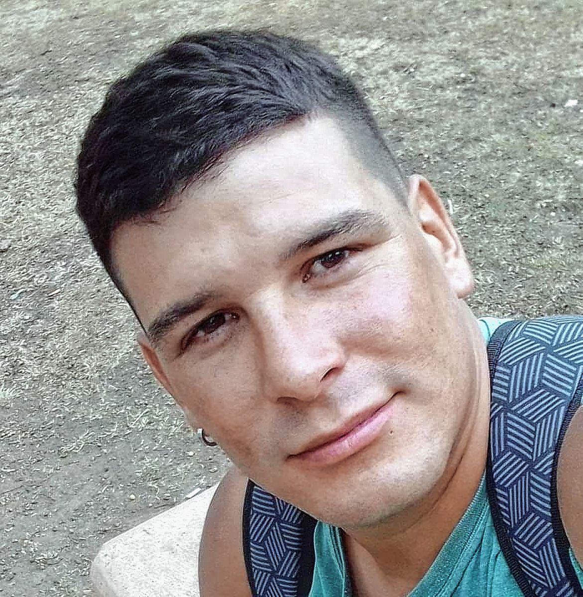 Desesperada búsqueda de un joven comodorense visto por última vez hace 6 días en Coronel Suárez