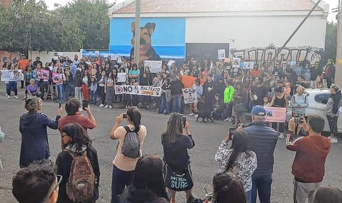 Se realizó la concentración en pedido de justicia por Barbi