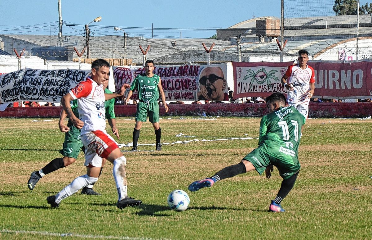 Fútbol: Los torneos locales deciden el modo de competencia