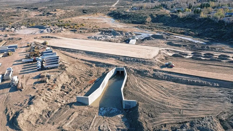 Se inauguró el Reservorio 04, una obra para minimizar el impacto de las grandes precipitaciones