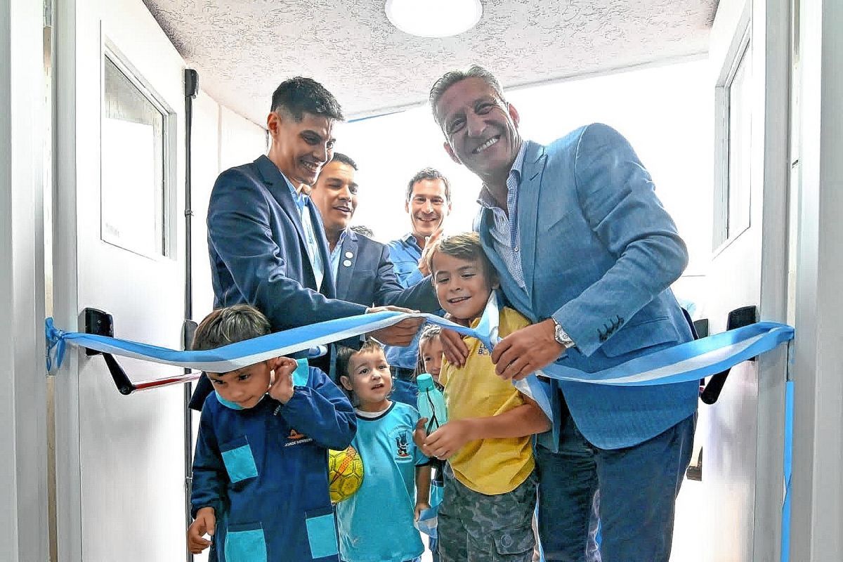 Quedó inaugurada en esta ciudad la primera escuela  de Nivel Inicial construida por el Club Jorge Newbery