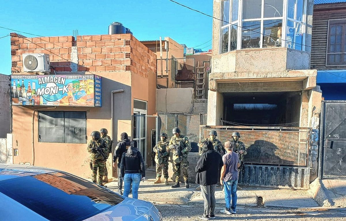 Secuestraron armas de fuego, drogas y dinero en cuatro allanamientos por el crimen de Laffeuillade