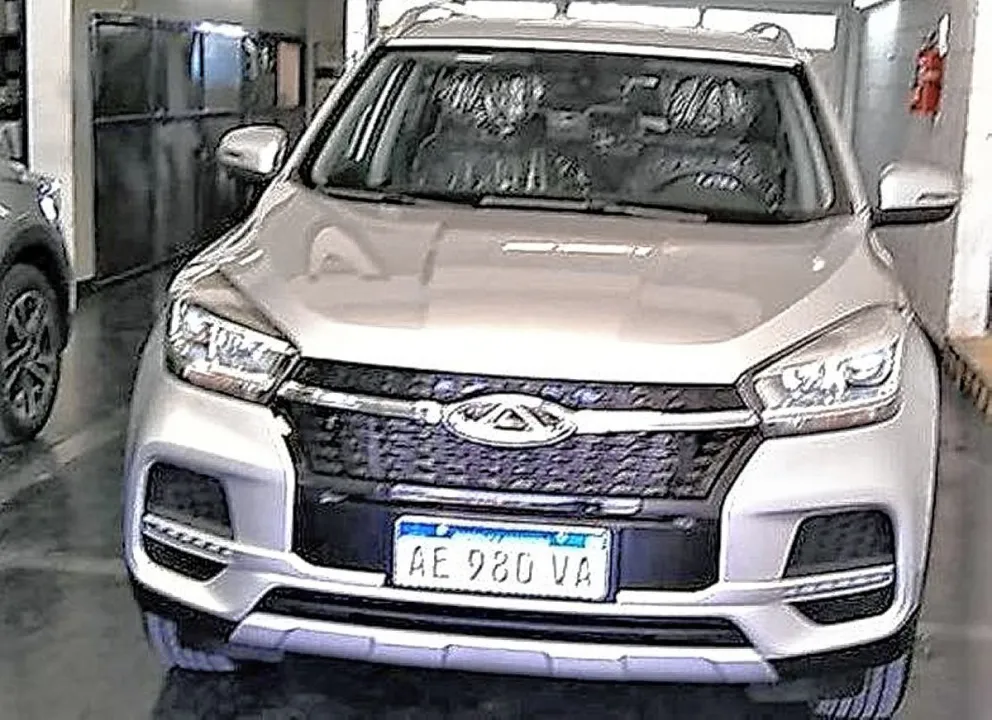 Asaltan a un hombre en su casa y le roban el auto tras golpearlo ferozmente y encerrarlo en el baño