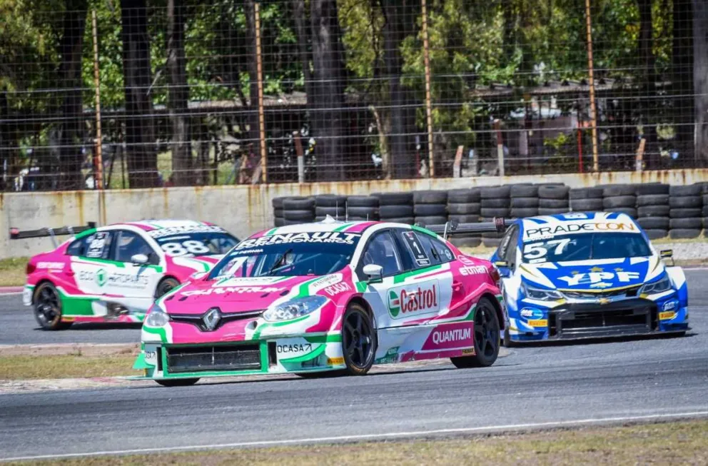 Pernía se llevó el triunfo en el debut del TC 2000