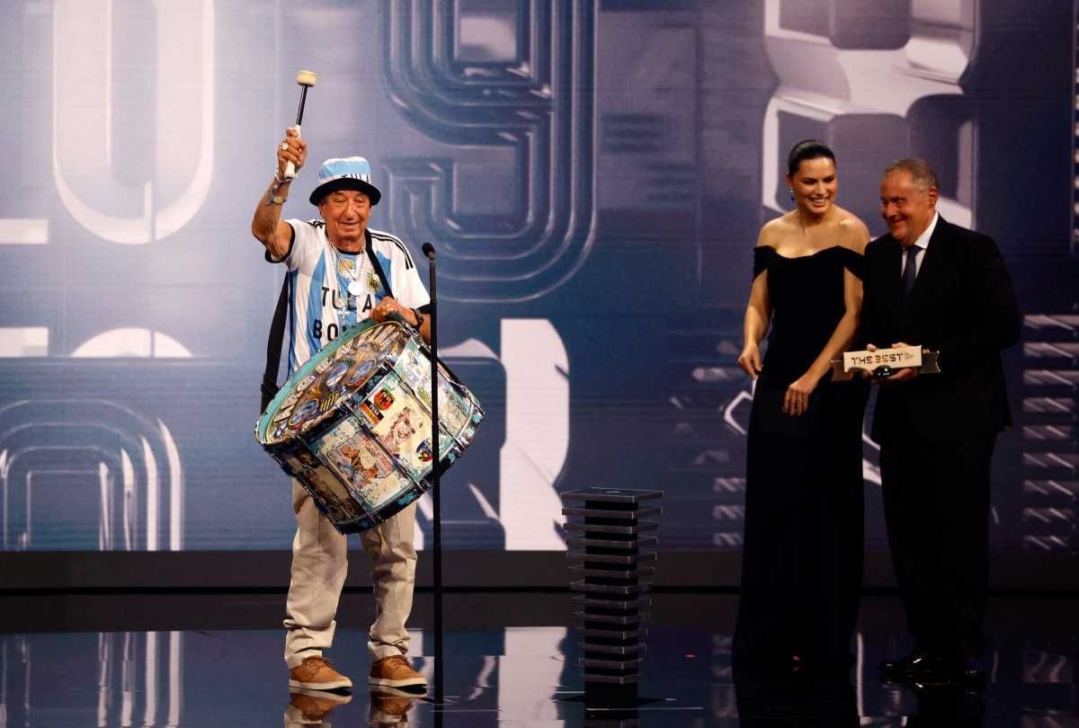 La hinchada argentina hizo historia al quedarse con el premio a "la mejor afición del mundo"