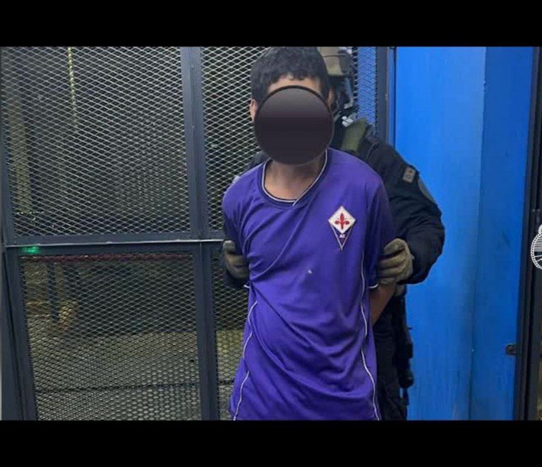 Terror a bordo del tren: un hombre accionó una granada en la estación de Flores
