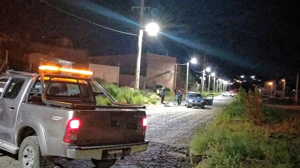 Vuelco y muerte de una mujer en la madrugada en Fracción XIV