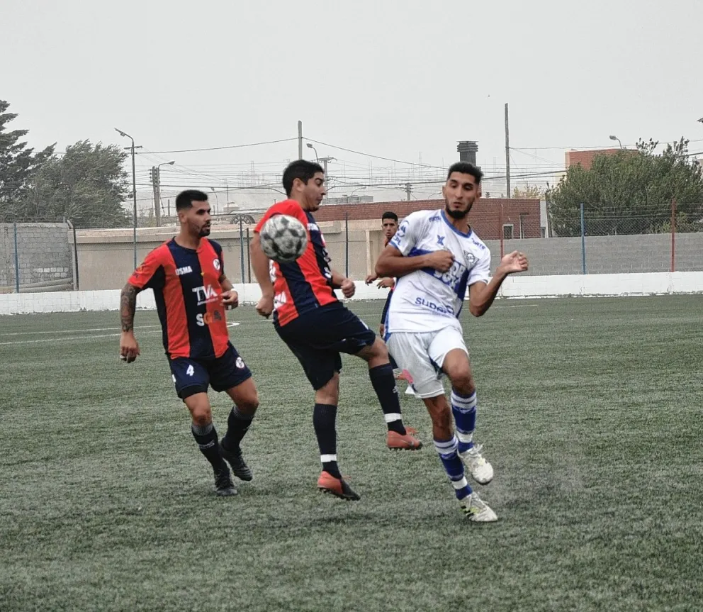 Aplastante victoria de Newbery