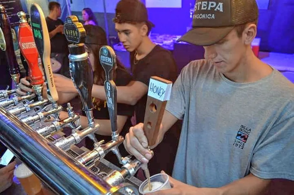 Exitoso primer festival de la cerveza artesanal comodorense