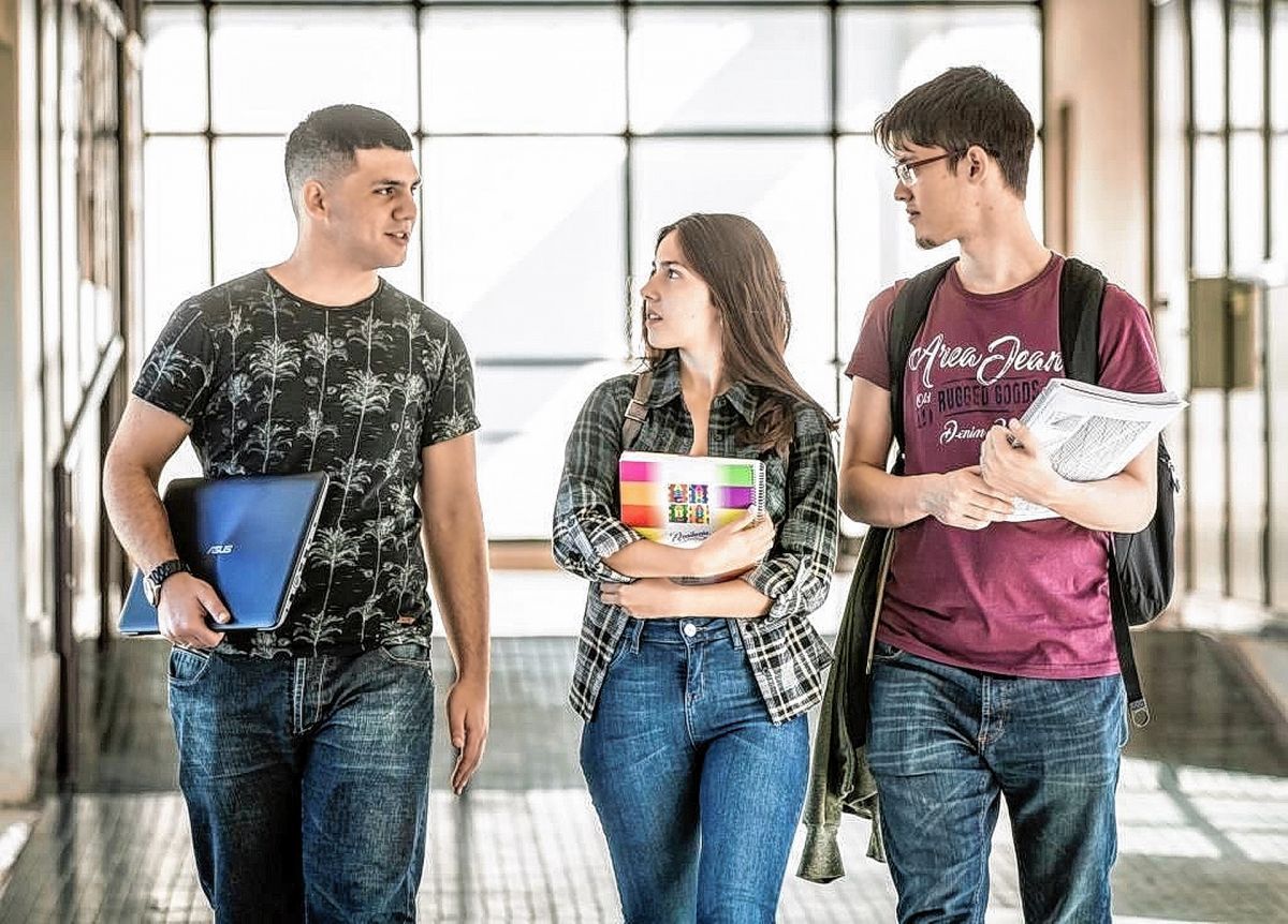 PAE abrió la convocatoria de su programa de Becas Universitarias para el Golfo San Jorge