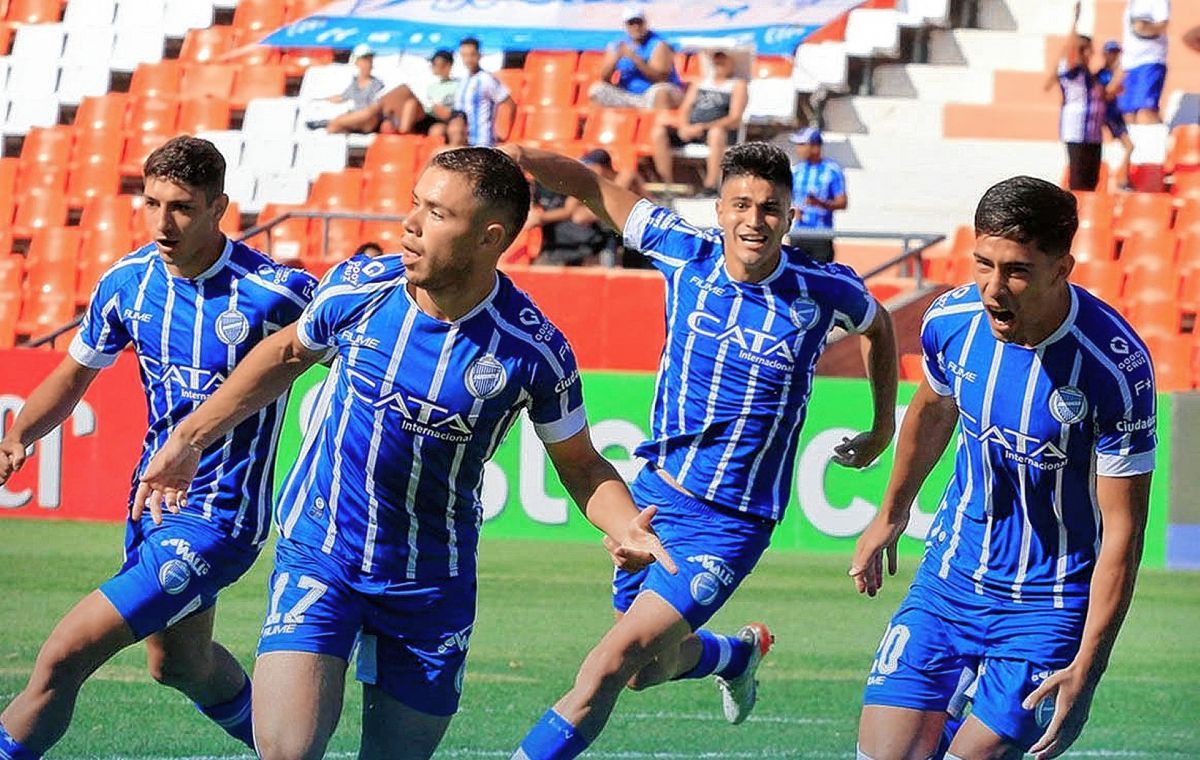 Tomás Conechny le dio el triunfo a Godoy Cruz ante Racing 