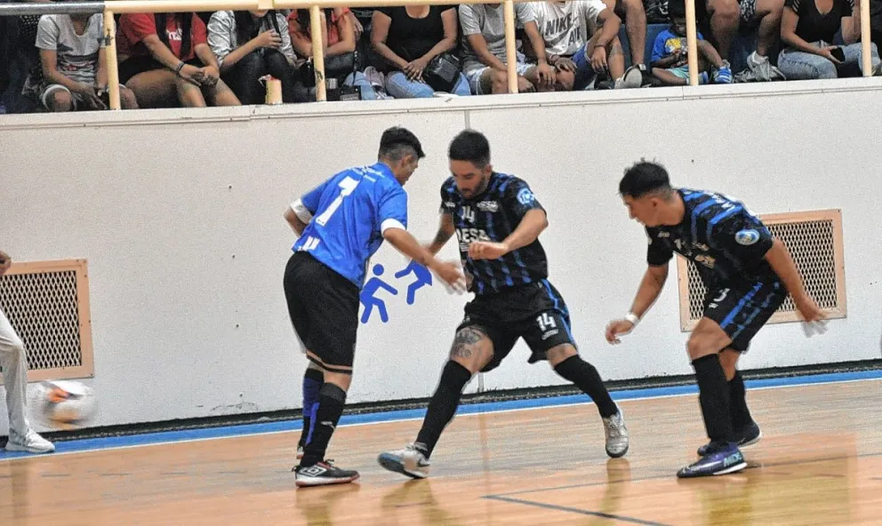 Futsal: Flamengo, La Cigarra, AESA y Sport Boys a semifinales