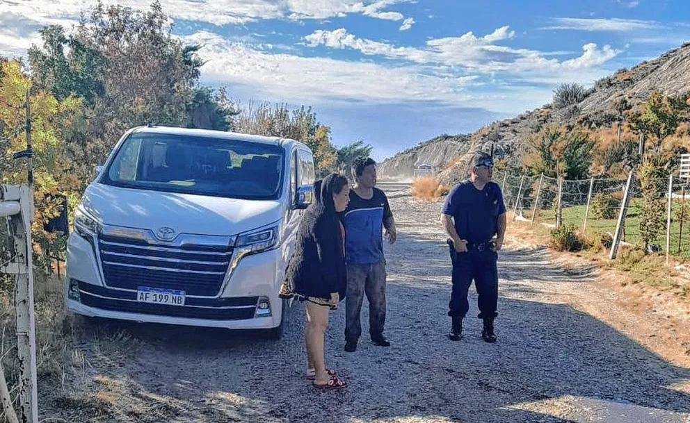 Astra: Explotó una garrafa y una mujer embarazada tuvo que ser trasladada al hospital con quemaduras