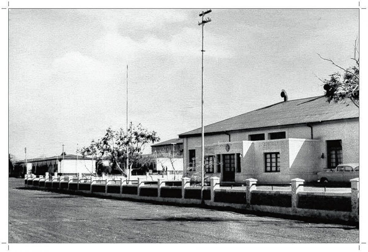 Ex alumnos de una escuela histórica de Comodoro se reunirán mañana después de 50 años