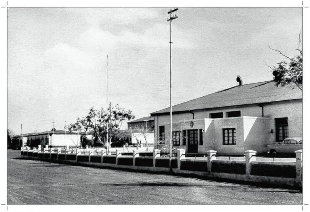 Ex alumnos de una escuela histórica de Comodoro se reunirán mañana después de 50 años
