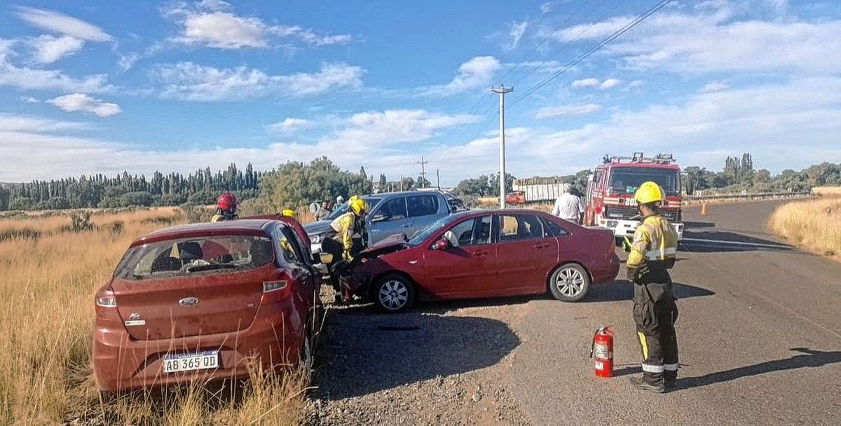 Una abuela de 85 años grave tras choque frontal en una curva cerca de Gaiman