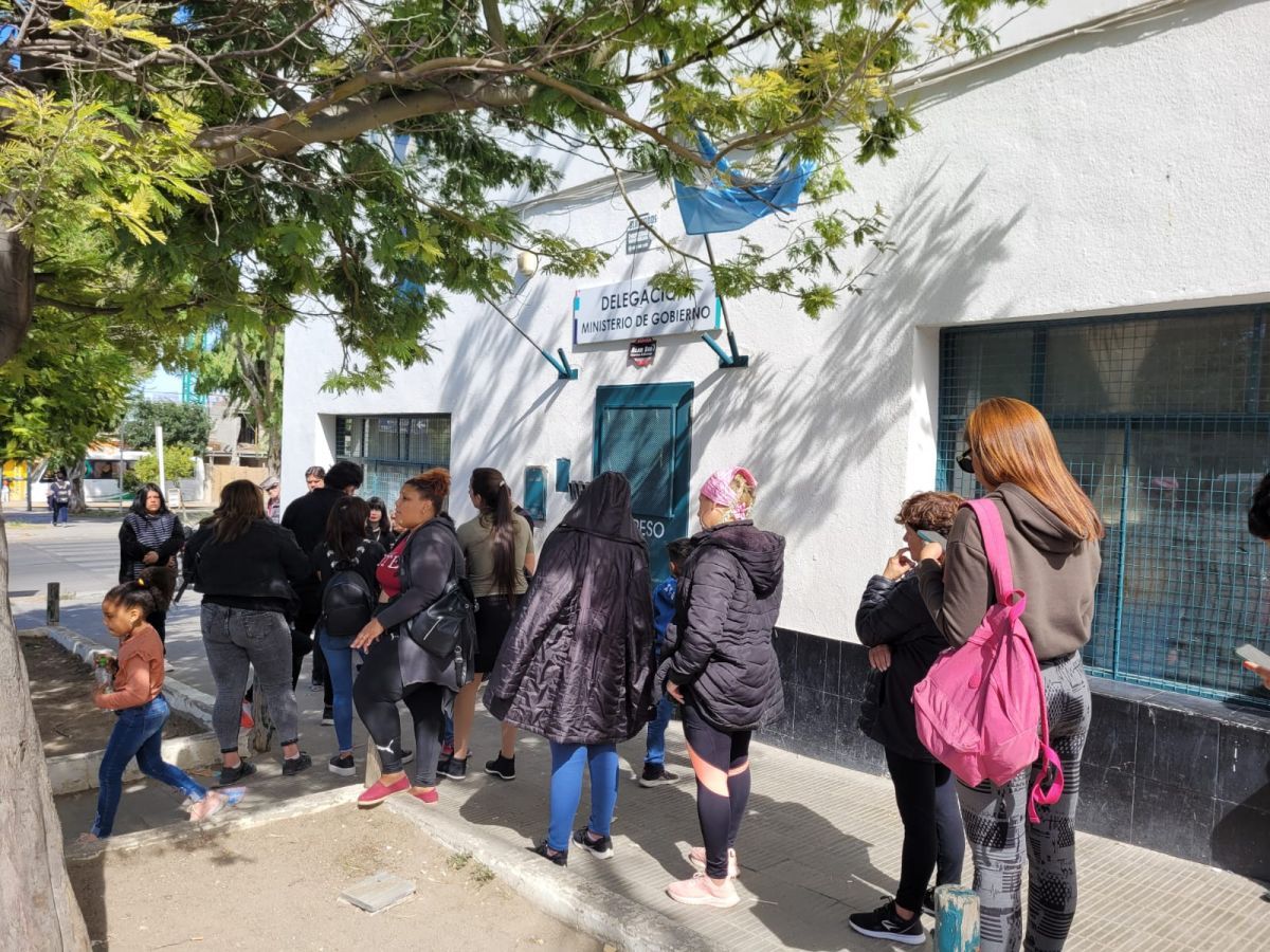 Registros Civiles estarán abiertos hoy para retirar DNI