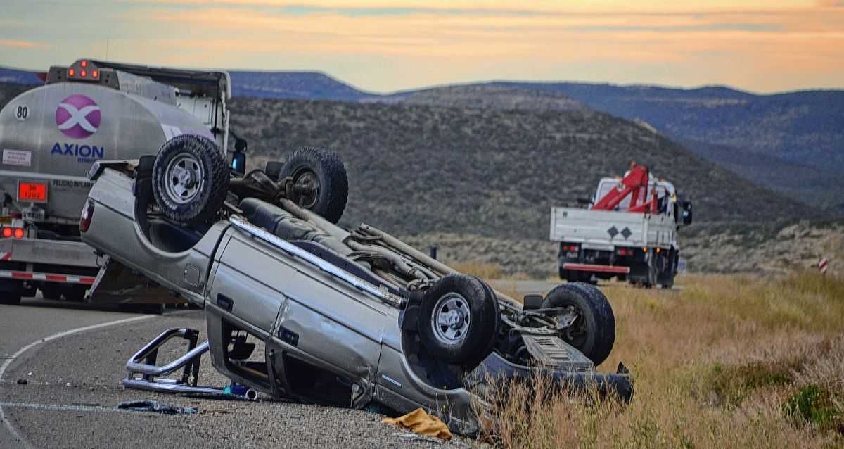 Espectacular vuelco de camioneta sobre la ruta 26