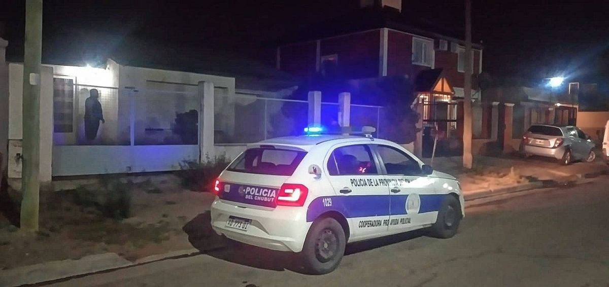Saltó medianera, se quiso meter en casa ajena y terminó preso